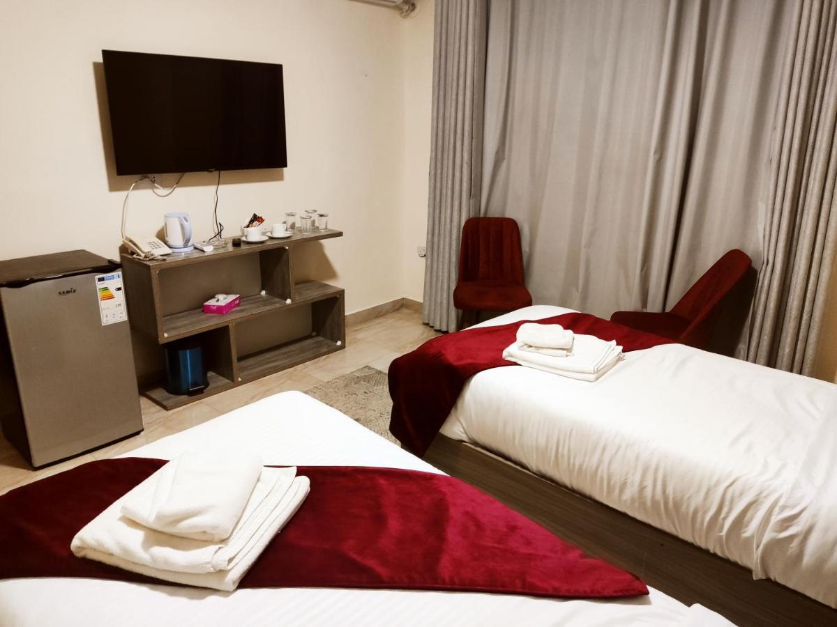 Golden Plaza Hotel Amman Dış mekan fotoğraf